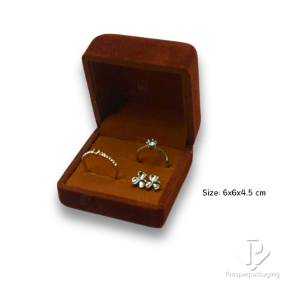 รวมกล่องกำมะหยี่ใส่แหวนคู่ หรือ จัดเก็บ เครื่องประดับทั่วไปได้ แหวน ต่างหู ช่วยจัดระเบียบเครื่องประดับให้เข้าที่หยิบใช้งานได้ง่ายมากขึ้น