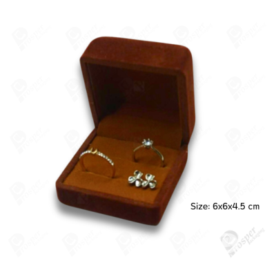 จัดเต็มกล่องกำมะหยี่ใส่เครื่องประดับสีน้ำตาล มีทรงสี่เหลี่ยมและหัวใจ จัดเก็บเครื่องประดับ ทองแท่ง จิวเวอรี่เซ็ตสินสอด