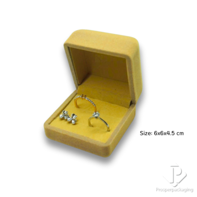 รวมกล่องกำมะหยี่ใส่แหวนคู่ หรือ จัดเก็บ เครื่องประดับทั่วไปได้ แหวน ต่างหู ช่วยจัดระเบียบเครื่องประดับให้เข้าที่หยิบใช้งานได้ง่ายมากขึ้น