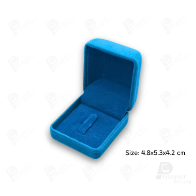 จัดเต็มกล่องกำมะหยี่ใส่เครื่องประดับชุดสีฟ้า ทรงหัวใจและสี่เหลี่ยม จัดโชว์ชุดเครื่องประดับ ทองแท่ง จิวเวอรี่เซ็ตสินสอด