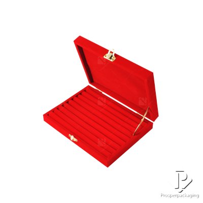 กล่องกำมะหยี่ใส่แหวนชุด กล่องกำมะหยี่ใส่แหวน กล่องแหวนพกพาได้ เก็บแหวนได้แยอะ จัดเก็บวางซ้อนกันได้ สีแดง