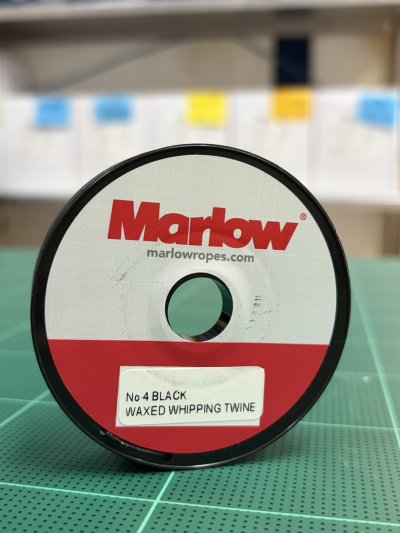 Marlow black whipping twine   CODE 10.207.34