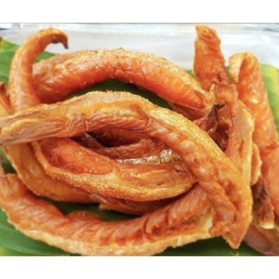 พุงปลาแซลม่อนทอดกระเทียม