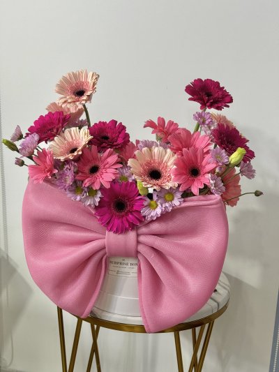 Pink Bow Jumbo Gerbera Daisies Box