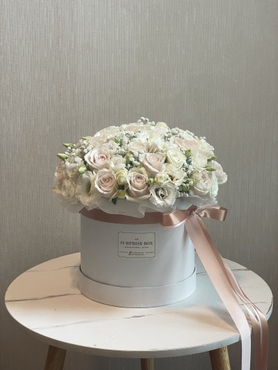 White Dream Rosey Box XL