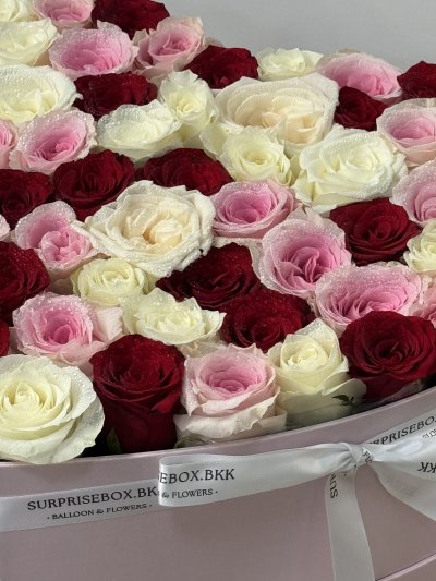 XXL Pink Red White Heart Box