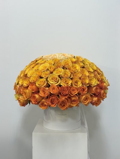 Yellow Ombre 200 Roses Bloom Box