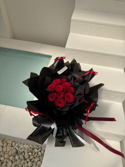 Valentines Day 10 Roses Fluffy Wrapping