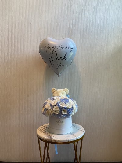 Blue Hydrangea Laisanthus Box L