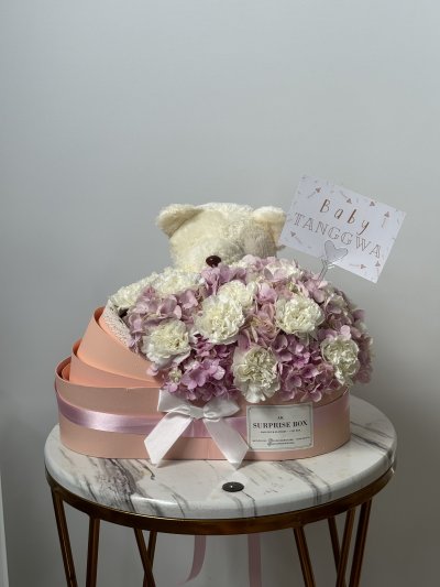 Pink HydraCarnation Baby Box