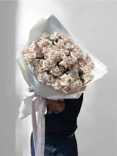 40 Mauve Roses Bouquet