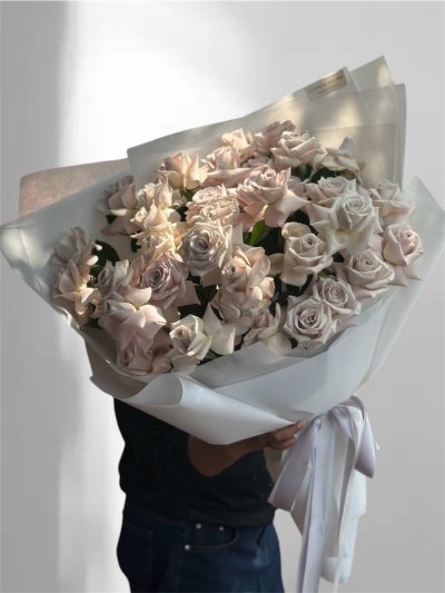 40 Mauve Roses Bouquet