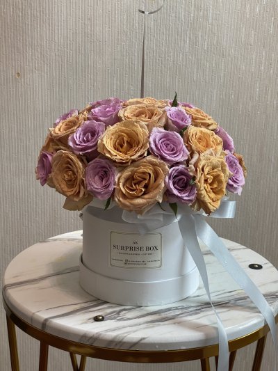 Mocha Mauve Rose Box M