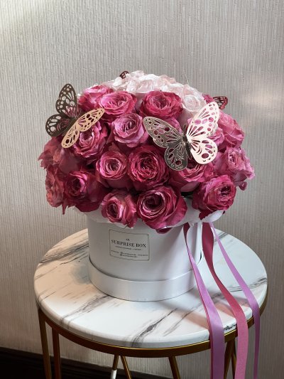 Purple Ombre 50 Roses Box