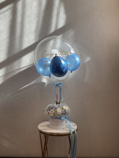 Blue Hydrangea Carnation Box S