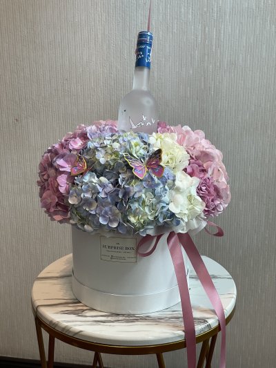 Pastel Mix Hydrangea Box XL