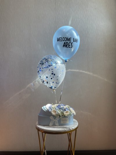 Blue Hydrangea White English Rose Baby Box
