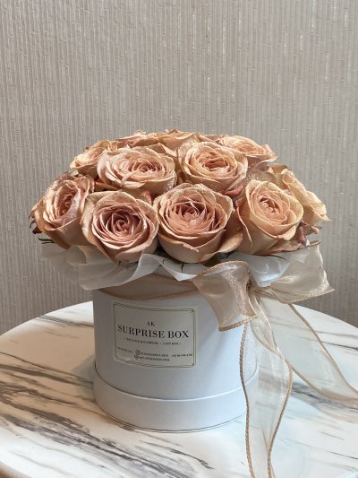 Cappuccino Roses Box S