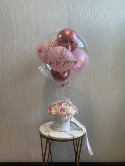 English Pink and White Roses Box S
