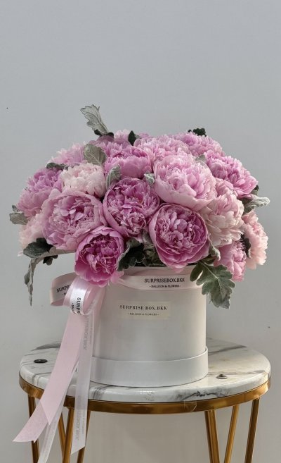 Peonies 30-Stem Box