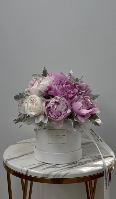 Peonies 15-Stem Box
