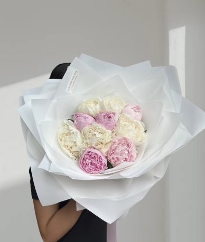 Peonies 10-Stem Bouquet