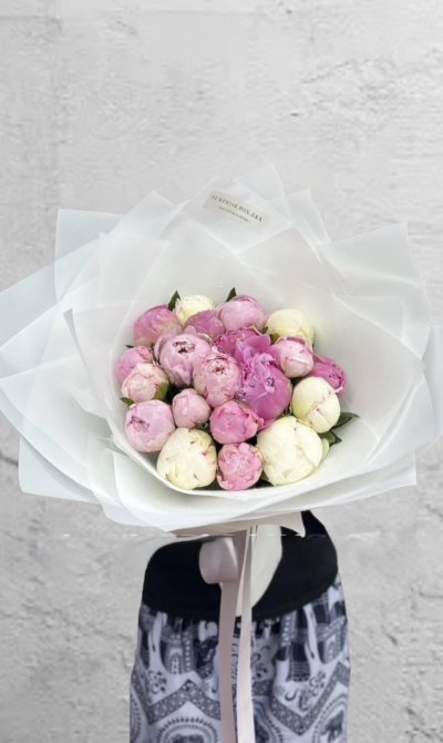 Peonies 20-Stem Bouquet