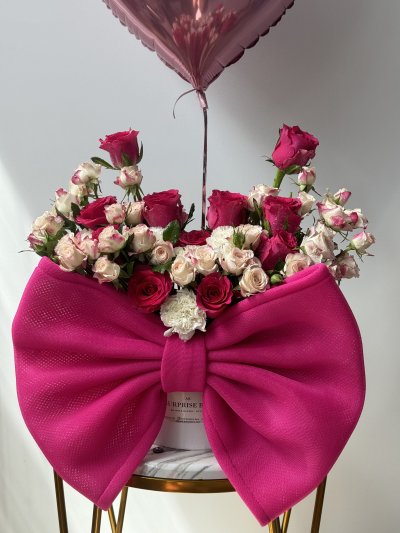 Bow Jumbo Hot Pink and Baby Pink Box