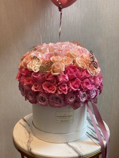 Ombre 100 Roses Box