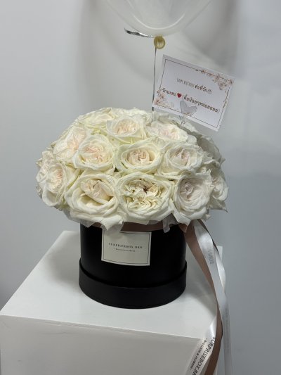 White English Roses Box L