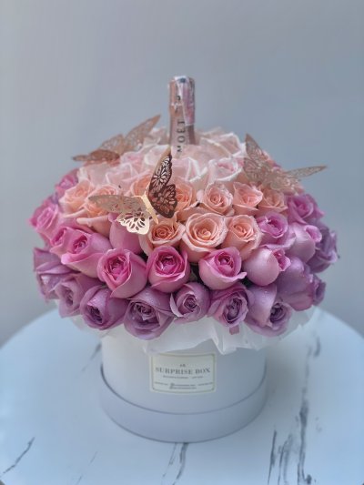 Ombre 60 Roses Box