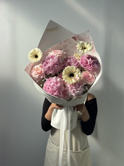 Pink Peony Rose Bouquet - 5 Stems
