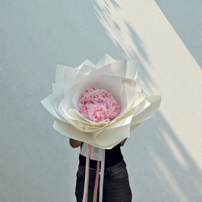 Peonies 5-Stem Bouquet