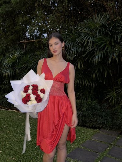 Valentines Day 20 Roses Mix Bouquet