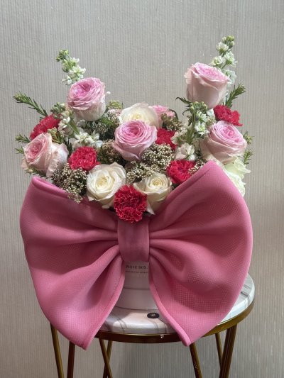 Bow Jumbo Sweet Rosé Garden Box