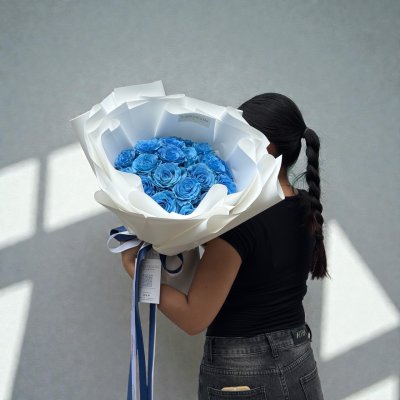 20 Blue Ecuadorian Roses Bouquet