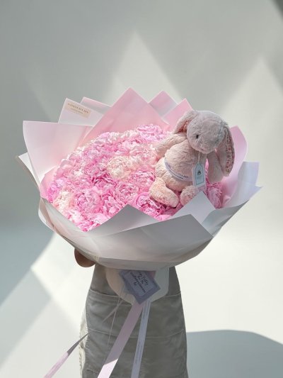 50 Peonies Jelly Cat Bouquet Free Delivery