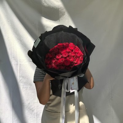 50 Red Roses Bouquet