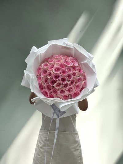 50 Pink Roses Bouquet