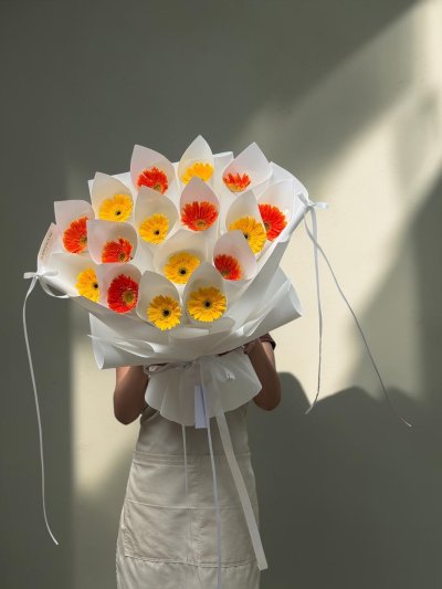 Gerbera Daisies Bloom Bunch