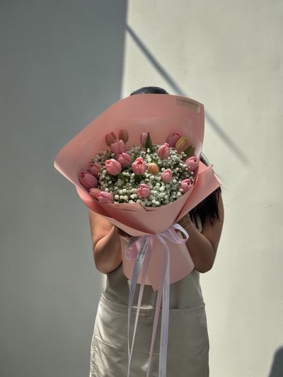 20 Stems Pink Tulips Pink Wrapping