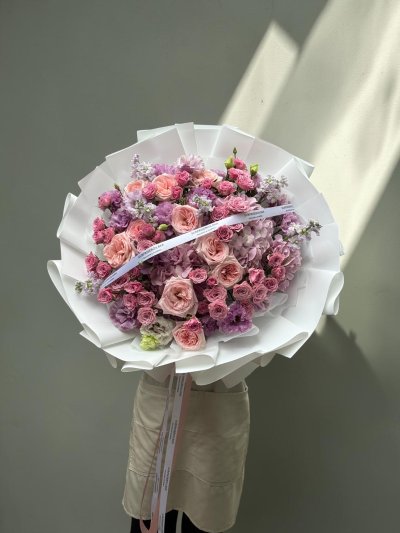Luxury Rose & Lilac Bouquet