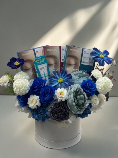 Blue Themed Gift Box For Mediheal