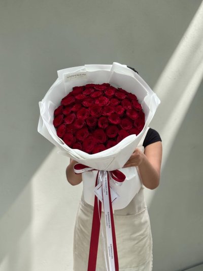 50 Roses Classic Bouquet