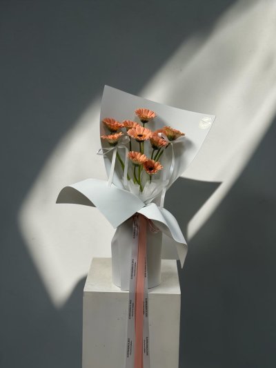 Gerbera Foam Wrapping Bouquet
