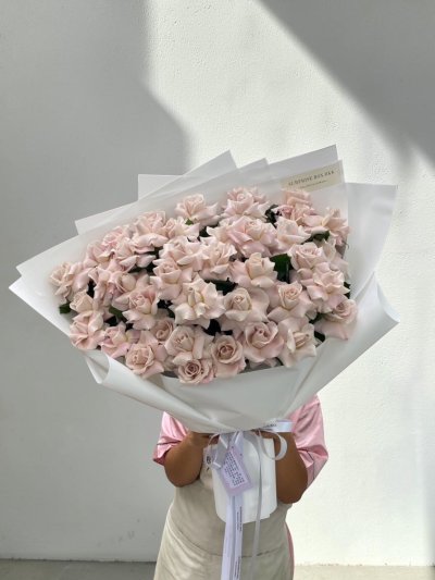 40 Mauve Roses Bouquet