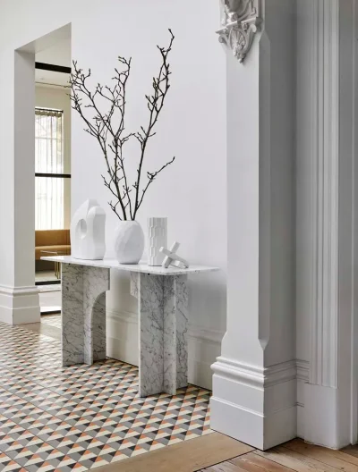 Marble Console Table Minimalistic Structured European Stand