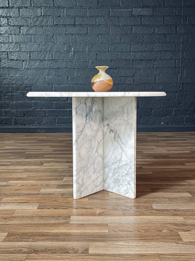 Marble Coffee Table Minimalistic Structured Leaf Elegante