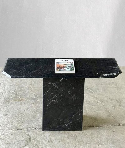 Marble Console Table Square Sharp Edge Cube Legged Marble Console Table Square Sharp Edge Cube Legged