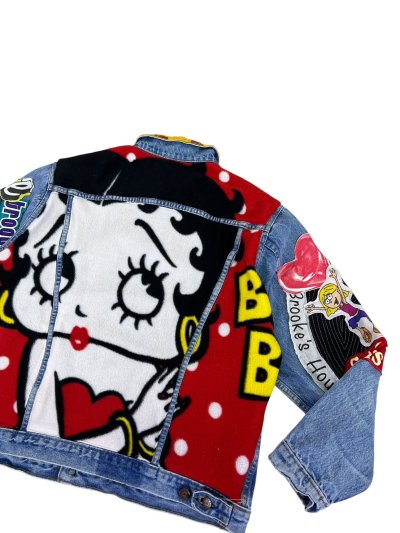 TITAN Jacket - Betty